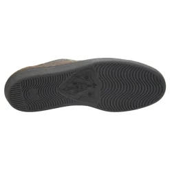 Ace Sneaker