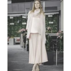 Amira Skjørt