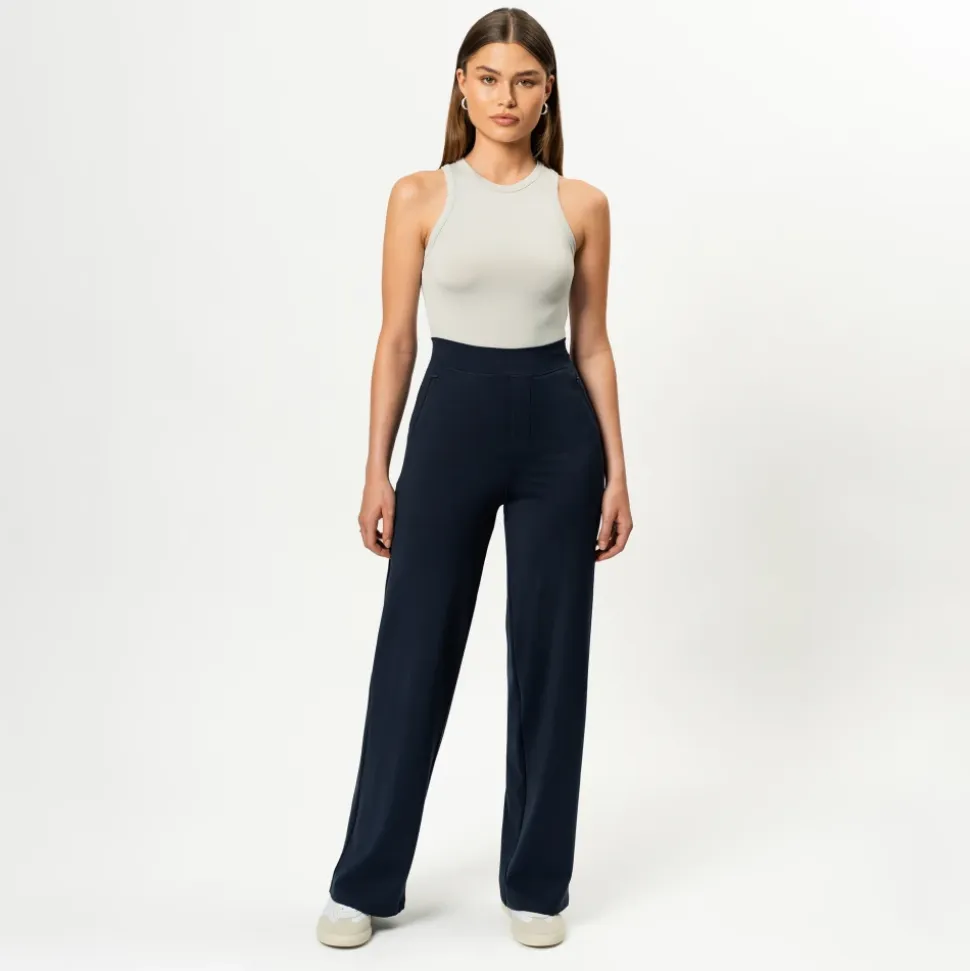 Asana Relaxed Straight Pant