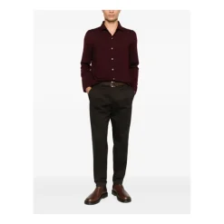 Chinos