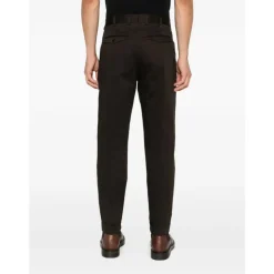 Chinos
