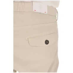 Chinos
