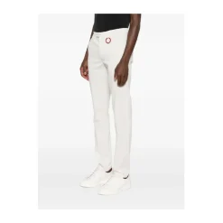 Chinos