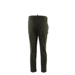 Chinos