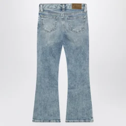Jeans med utsvängda ben
