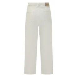 Jean Straight