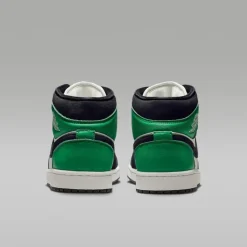 1 Mid SE Lucky Green