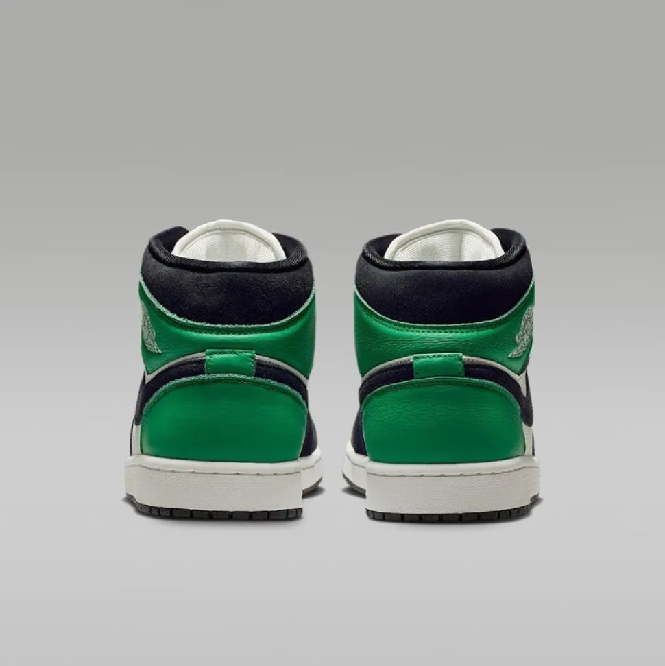 1 Mid SE Lucky Green