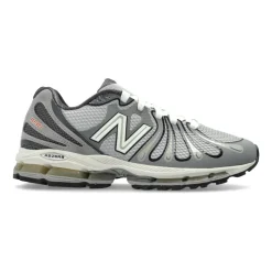 1890 Sneaker