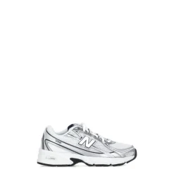 740 Sneakers