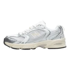 530 Sneakers