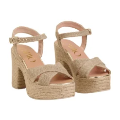 Stilige Espadrilles for Sommerantrekk