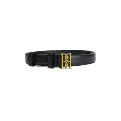 Svart skinnbelte med monogramspenne