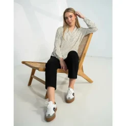 Trendy Sneakers