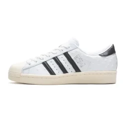 Vintage Hvite Sneakers Retro Design